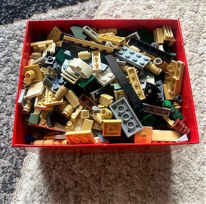500 κομμάτια από σετ Lego Architecture