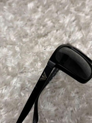 Emporio Armani sunglasses like new, black