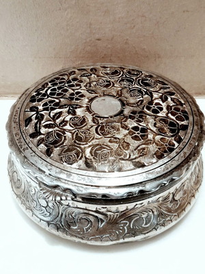 Μουσειακή Μπιζουτιέρα Arts & Crafts (c. 1910) – Frances Macbeth Glessner