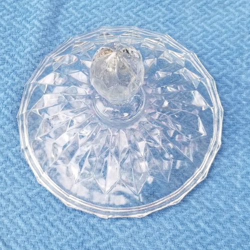 Vintage fondant dish used in good condition