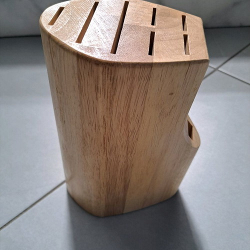 Tupperware knife block new, wooden for 7 knives and scissors