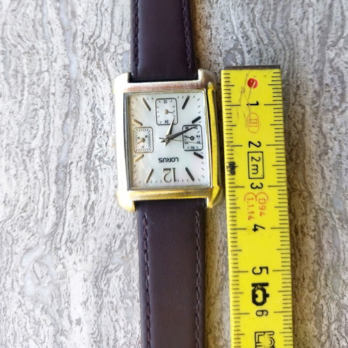 Lorus Tank women's watch like new, white and brown leather strap