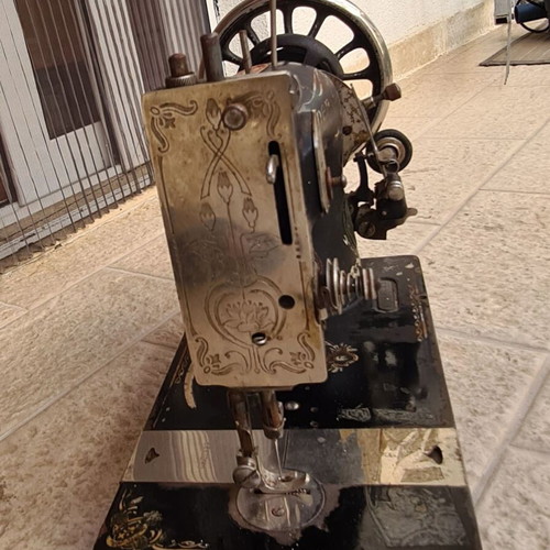 Sewing machine