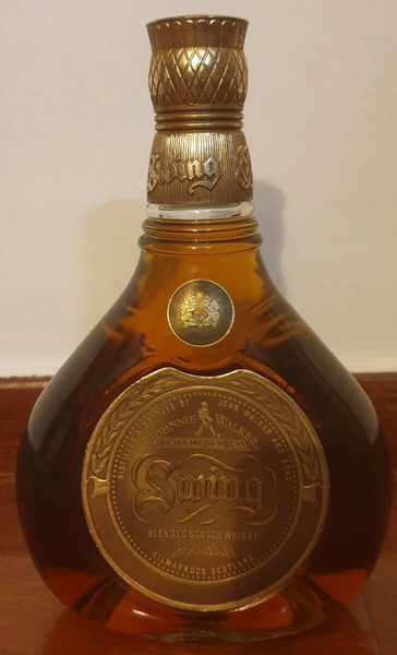 Swing Johnnie Walker Blended Scotch Whisky