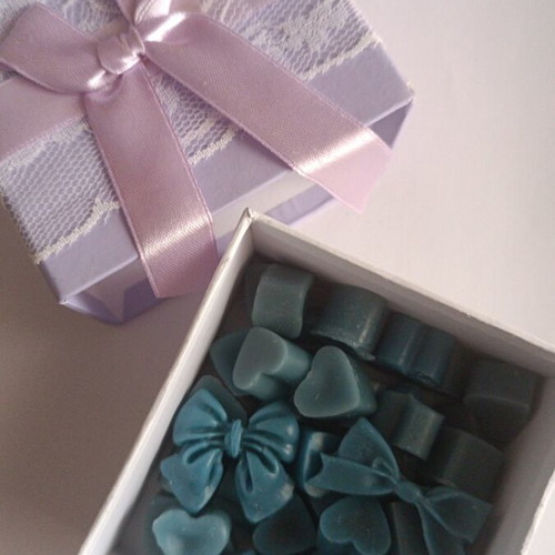 Wax melts box new with cotton candy scent, 40 pieces