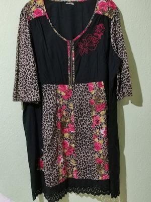 Women's dress like new, multicolor, made of viscose
