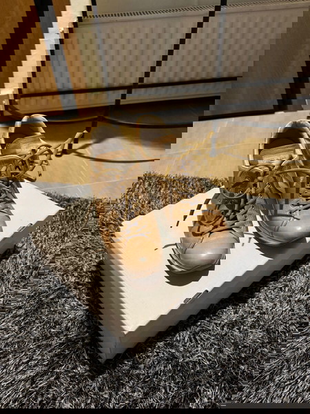 Παπούτσια Prada
