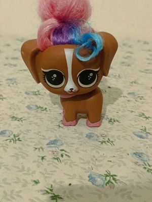 LOL Surprise! Pet DJ K.9 11cm like new with pink and blue hair