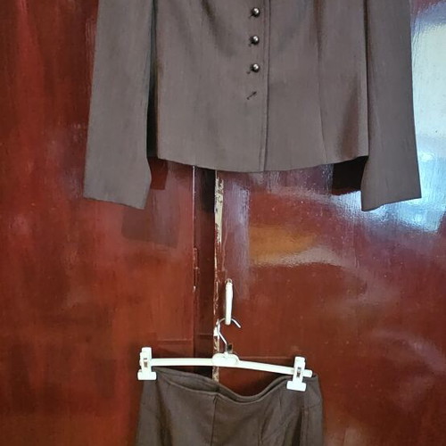 Escada brown skirt, size L / 40 / 12