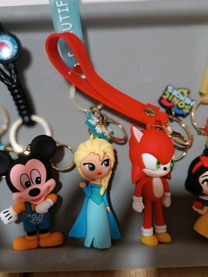 Μπρελόκ ήρωες Disney καινούργια, πολύχρωμα σετ 5 τεμαχίων