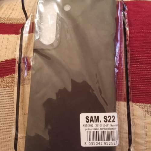 Θήκες iPhone καινούργιες, 2 τεμάχια (μαύρη + ροζ)