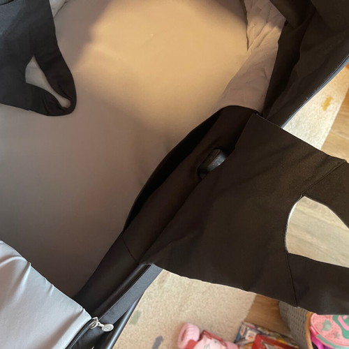 Stokke Beat stroller with carry cot like new, with boxes and instructions