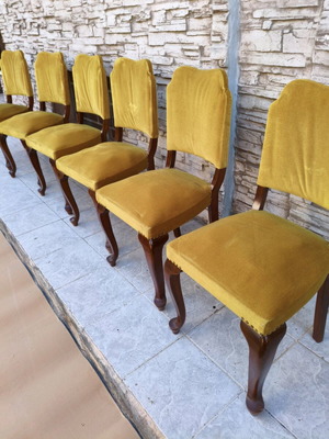 Chairs with cabriole legs like new, set of 6
