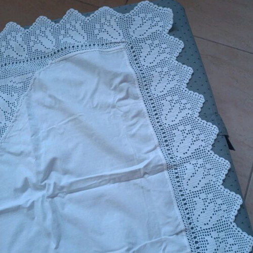 Square tablecloth handmade like new