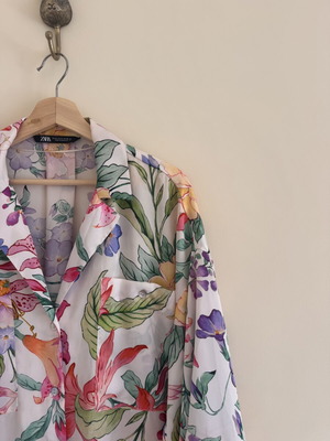 Zara shirt size M like new, pink multicolor, 3/4 sleeves