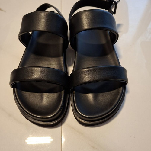 ZIGN men's black sandals size 48 like new