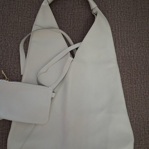 Leather shoulder bag with wallet like new, white