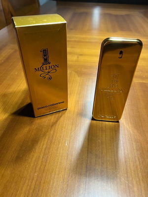1 Million Pacco Rabbane perfume bottle used, 3 ml empty