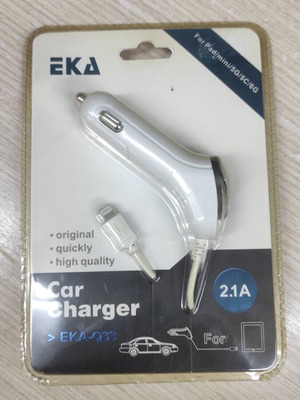 Car charger EKA-Q33 for Apple devices, new, Lightning cable