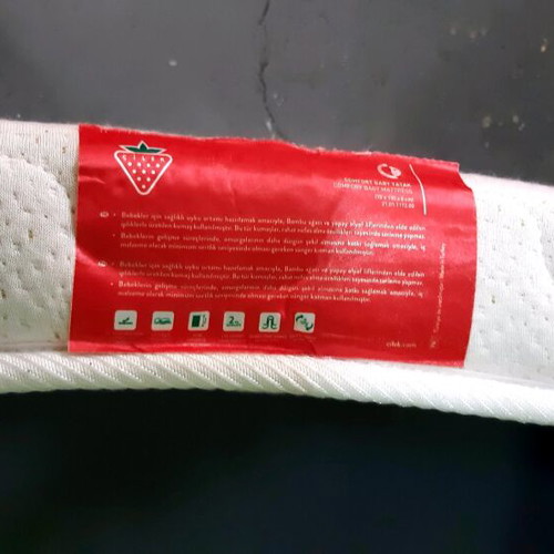 Çilek children's bed with mattress used, for boys up to 5 years