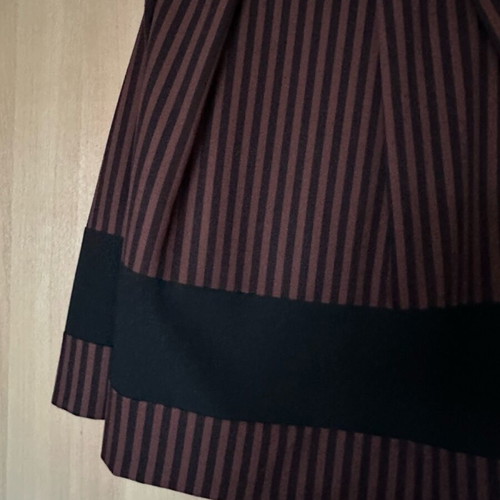 Bill Cost skirt size S brown with zipper new