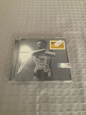 Bryan Adams Room Service CD like new