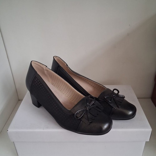 Women's shoes size 41 new black