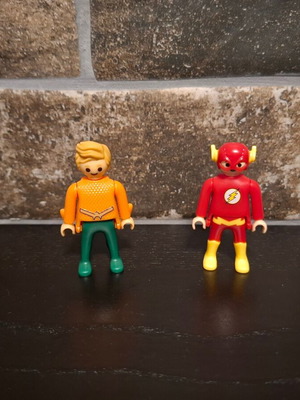 Aquaman & Flash DC Heroes Playmobil new in box