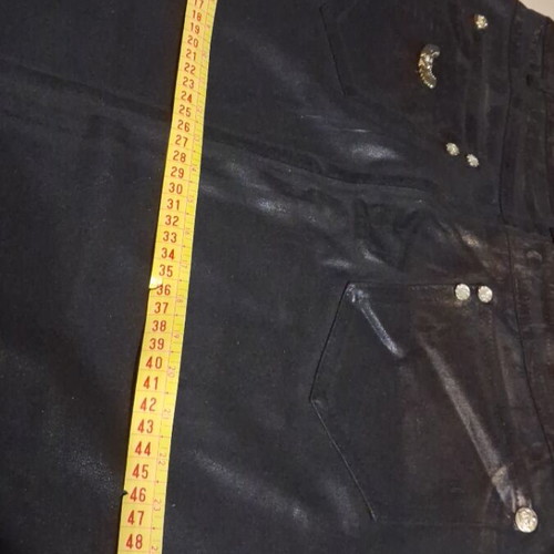 Skirt new with elastic fabric resembling leather