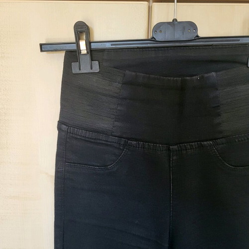 OFFER 3 medium jeans