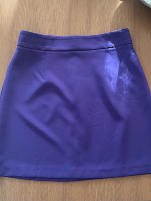 Mind Matter skirt purple like new, size M 38 10