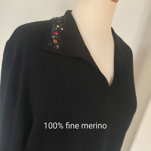 Frenci & Gio black merino wool sweater with decorative stones new