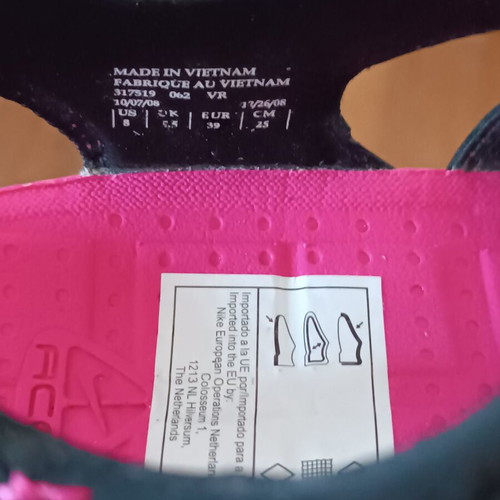 Nike sandals new, size 39, black and pink