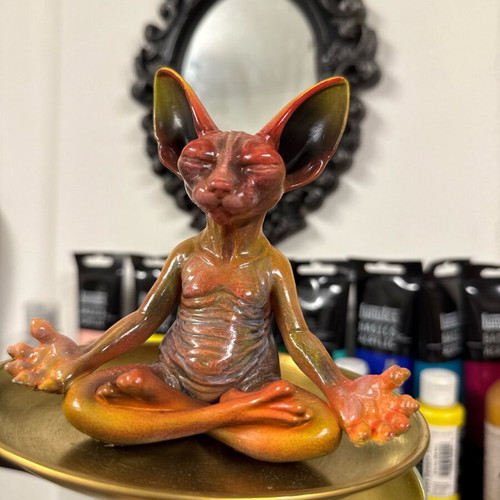 Διακοσμητικό αγαλματίδιο γάτας Sphynx yoga σαν καινούργιο