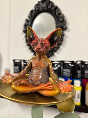 Διακοσμητικό αγαλματίδιο γάτας Sphynx yoga σαν καινούργιο