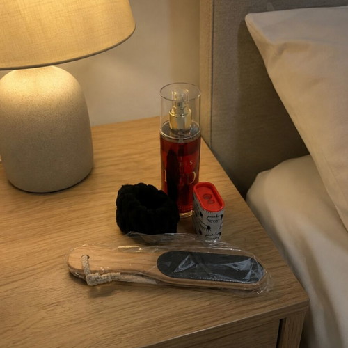 Body mist used and personal care items set