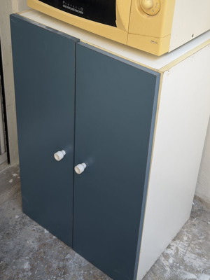 Cabinet used 50x35x77 cm