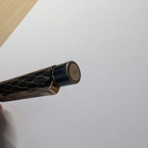 Sheaffer Targa Slimline 679s fountain pen used, black and gold