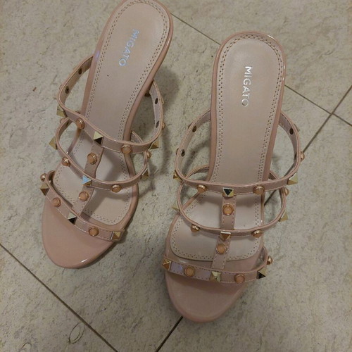Migato beige sandals like new, size 37