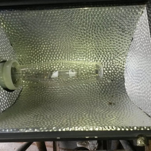 HQI floodlights used, 2x250W black and 3x150W white, waterproof