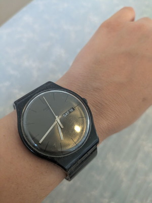 Swatch ρολόι μεταχειρισμένο, μαύρο unisex