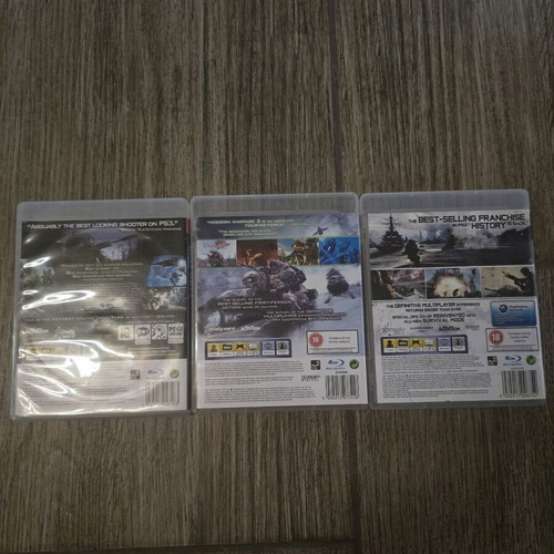 Call of Duty 4 Modern Warfare Trilogy PS3 game, like new