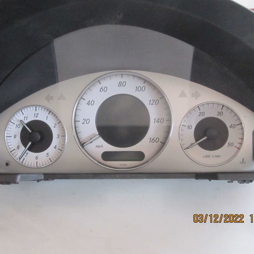 Mercedes W211 '02-'09 dashboard used