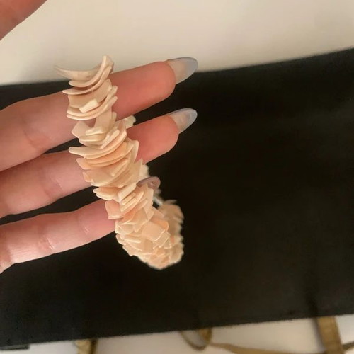 Shell necklace in pink and beige colors like new