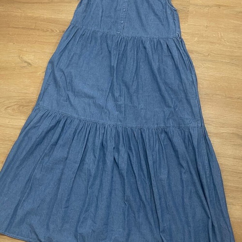 Denim dress size M like new, blue