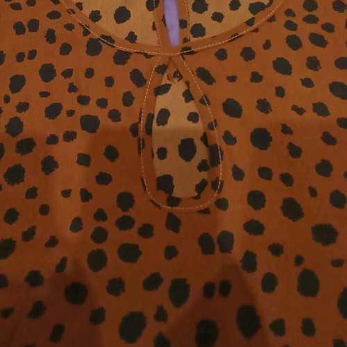 Shein curve line women's blouse like new, camel with black details, size 4XL