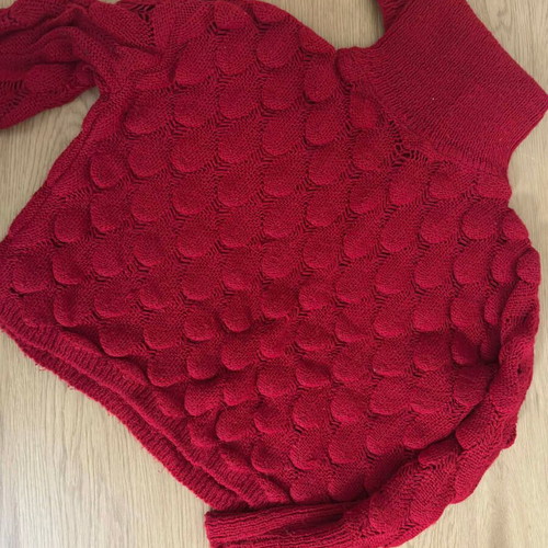 Women's turtleneck size Small red like new