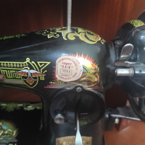 Shmens sewing machine used, antique collectible