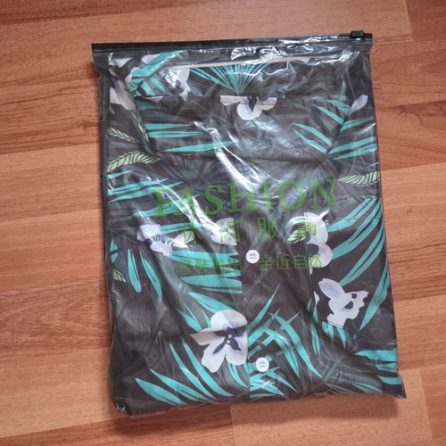 Men's summer shirt size M, new, black and green