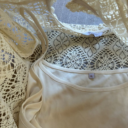MS Mode Cream Crochet Lace Blouse with Tassel Neck and Attached Camisole, Size XL